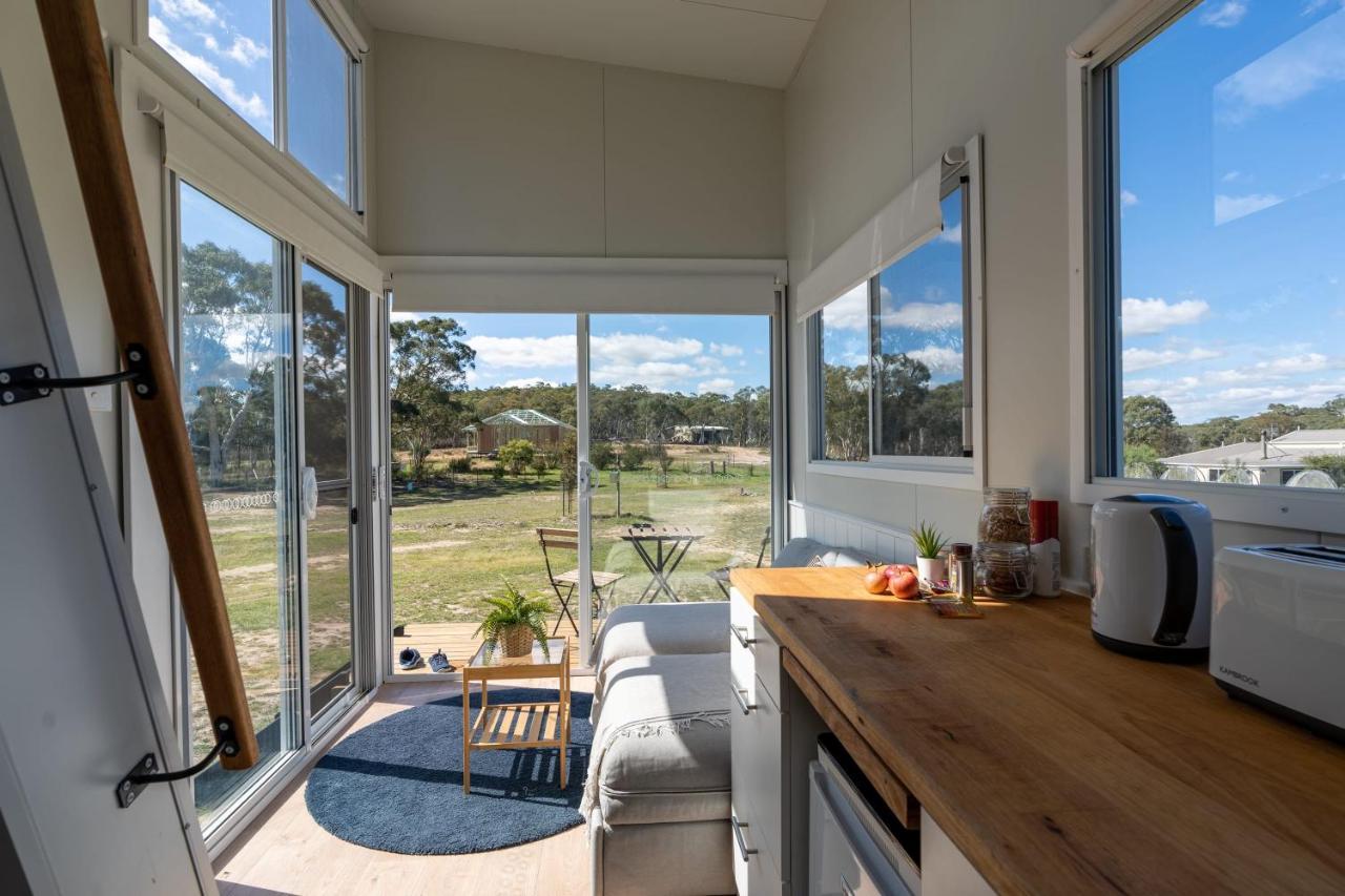 Braidwood Saddle Camp Tiny House By Tiny Away 빌라 외부 사진