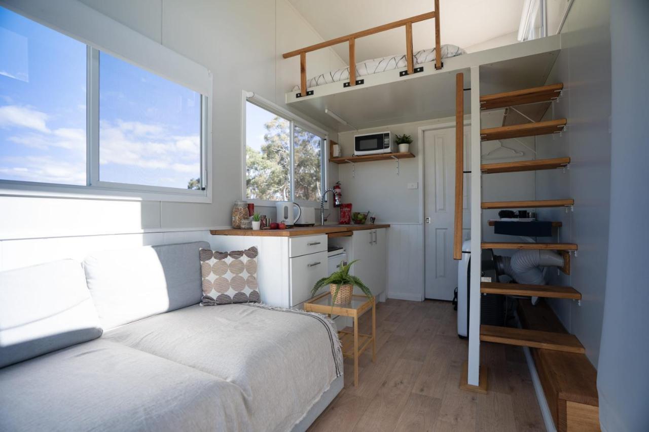 Braidwood Saddle Camp Tiny House By Tiny Away 빌라 외부 사진